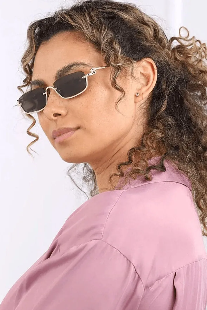 Lunettes de soleil Dominica en métal doré
